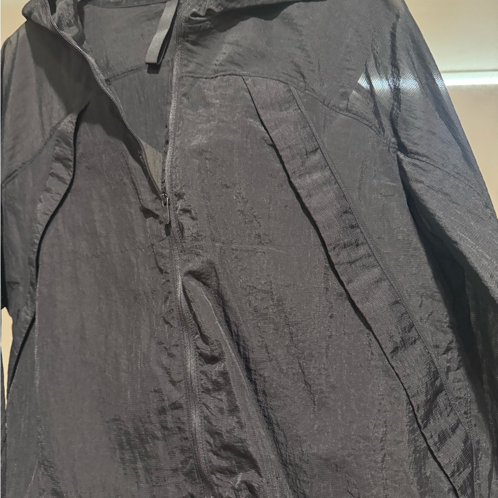 Lululemon athletica cropped mesh jacket